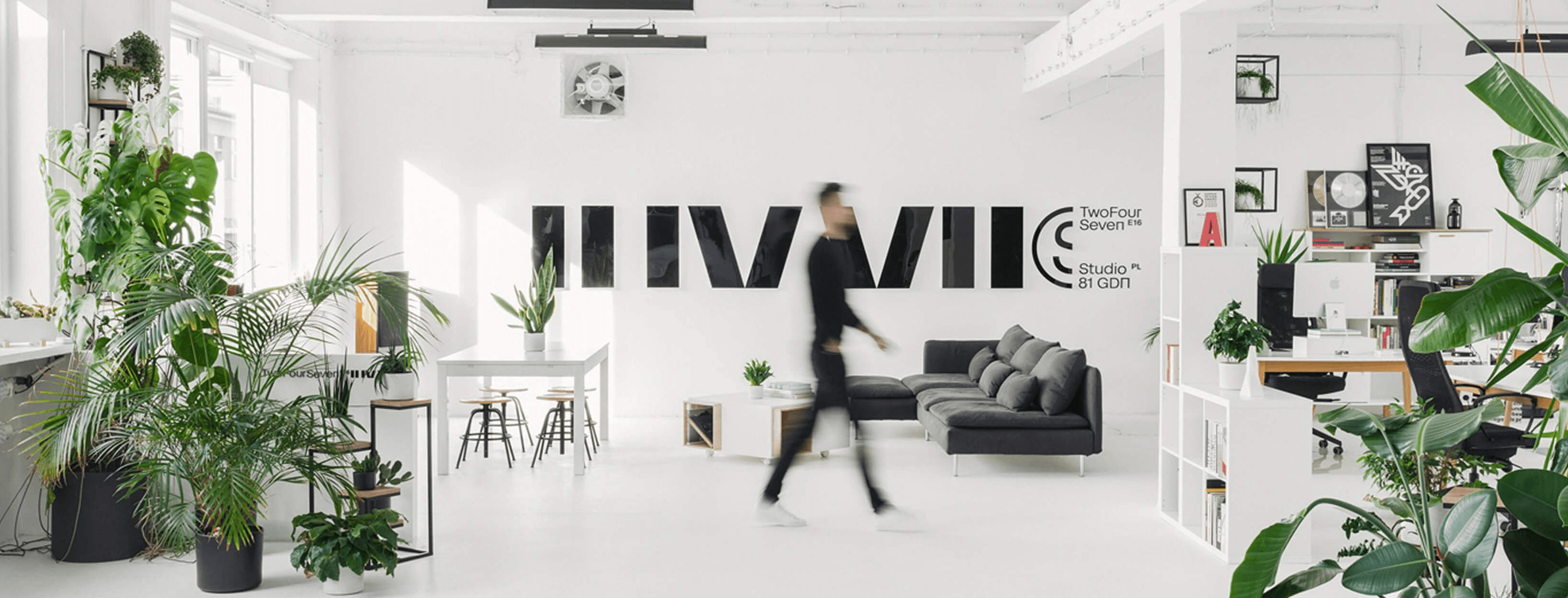 Strategia Google Ads dla 247Studio